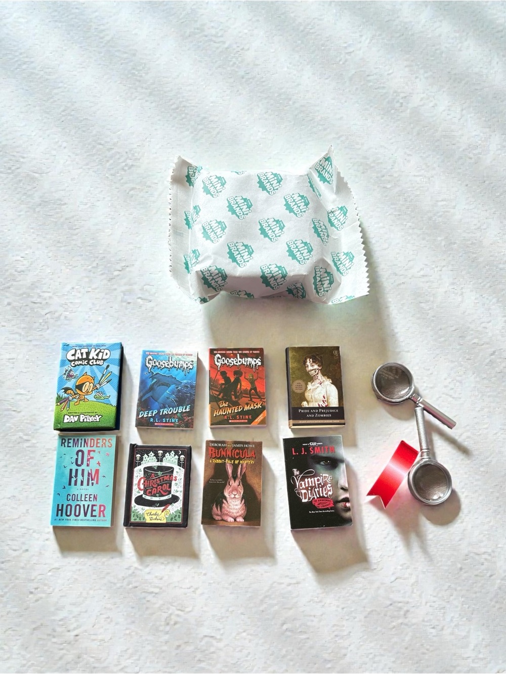 Mini Brands Books Series 1 mini lot